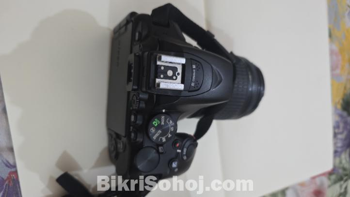 Nikon D5600 Dslr 18-55mm Lensসহ বিক্রয়।